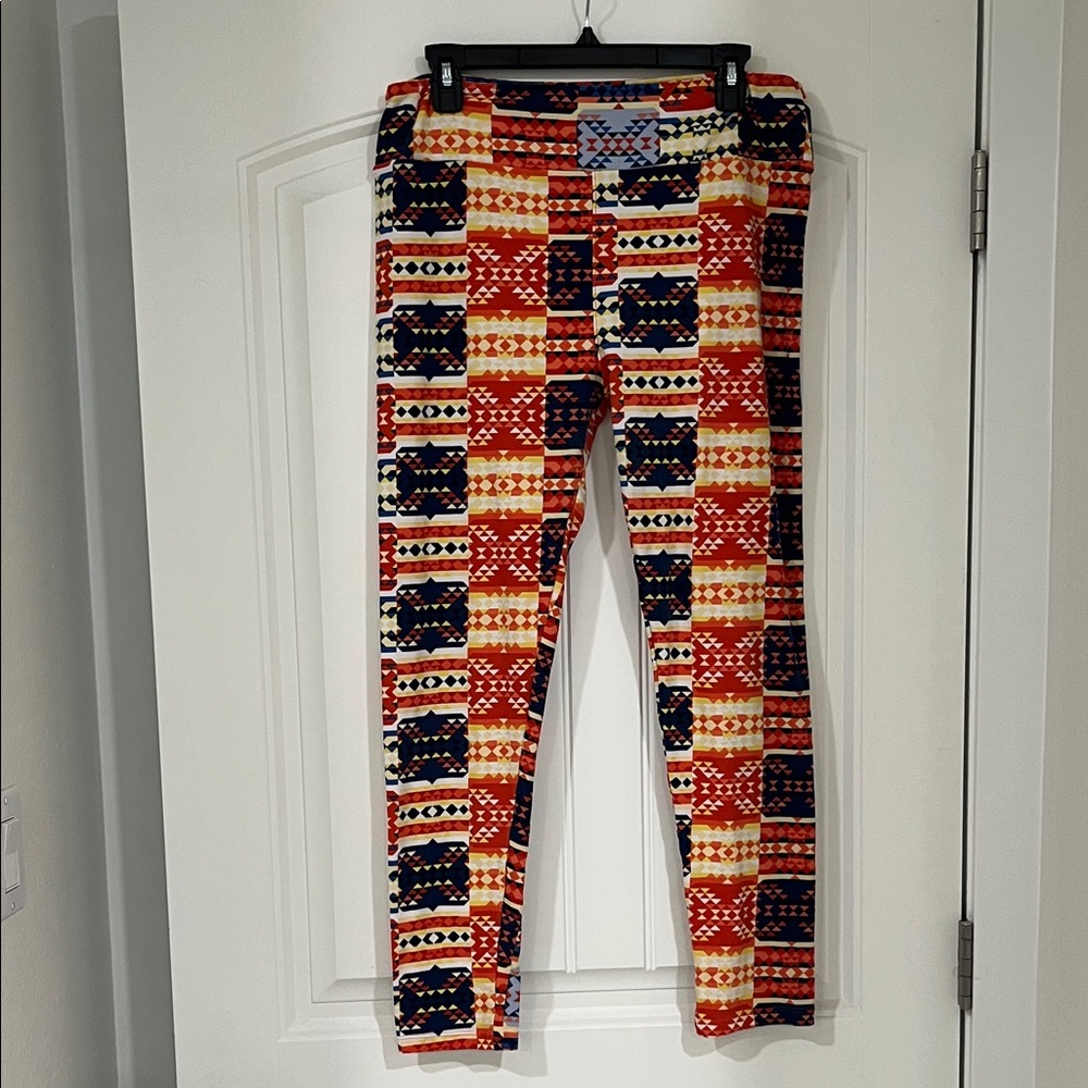 LuLaRoe Leggings with Red and Blue Pattern